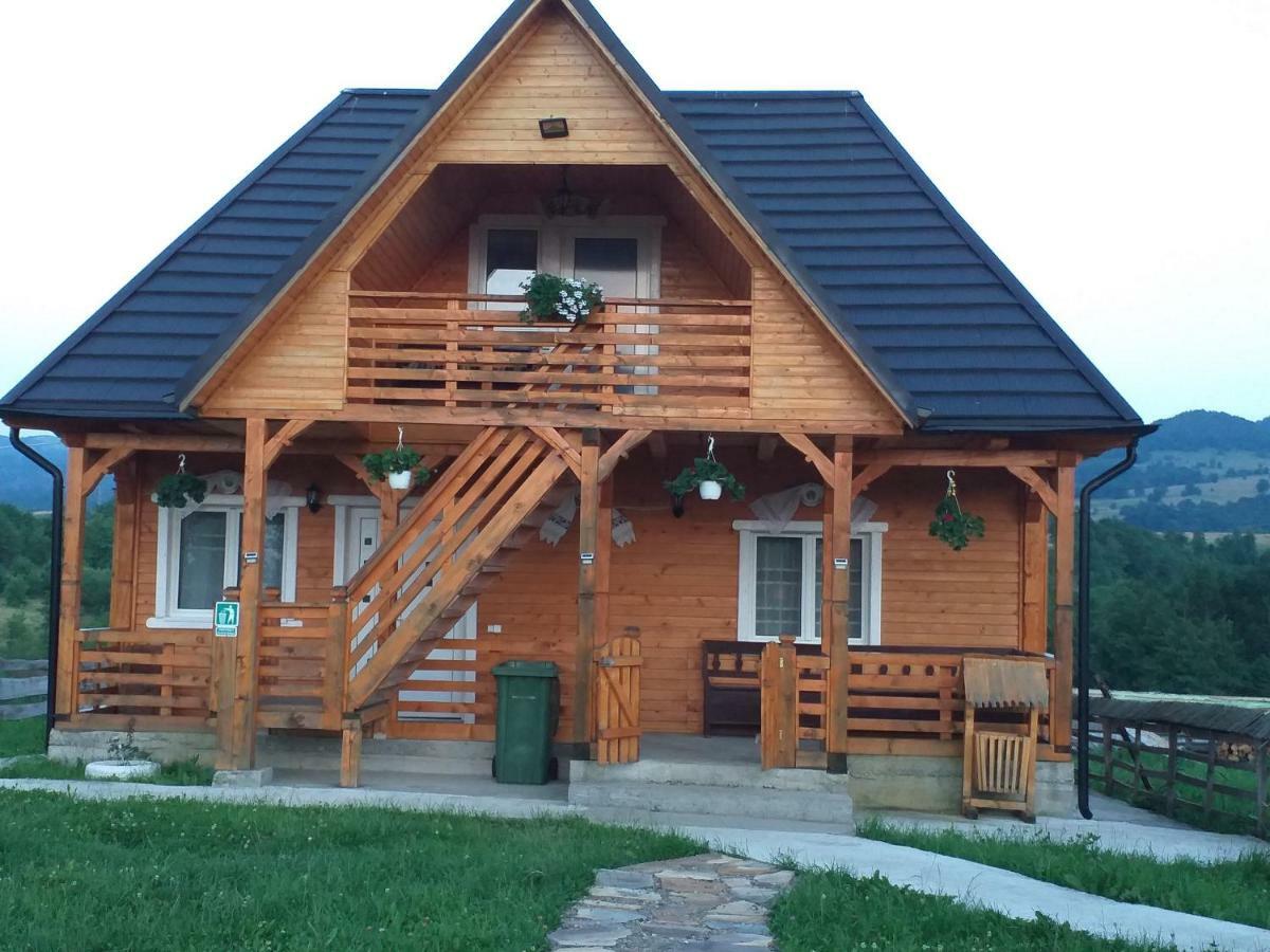 Casa Cupcea Vila Budeşti Exterior foto